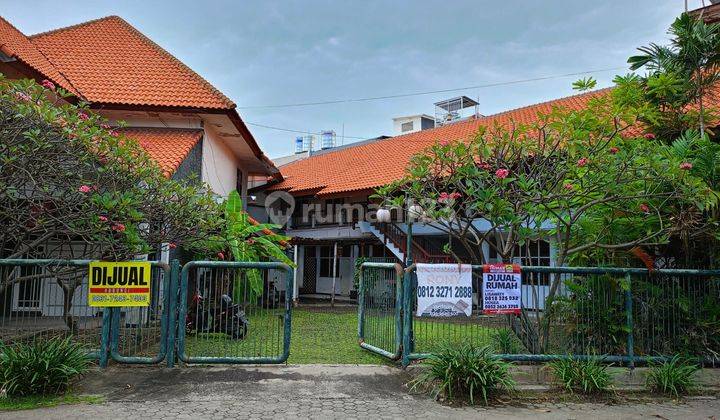 Peluang Emas! Dijual 2 Rumah 2 Lantai Di Jemursari - Siap Jadi Cuan! Peluang Emas! Dijual 2 Rumah 2 Lantai Di Jemursari - Siap Jadi Cuan!