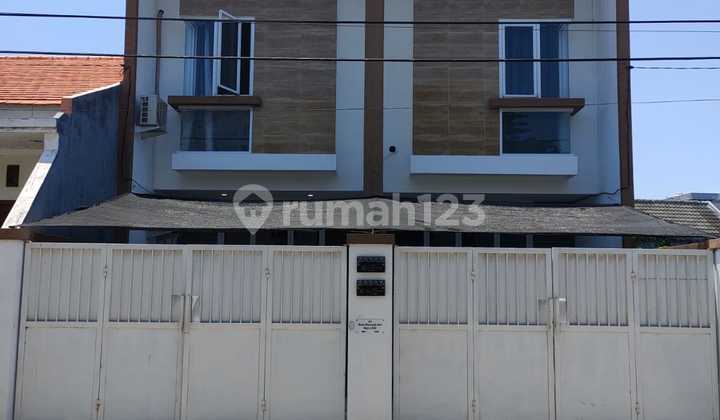 Rumah Bagus Strategis di Area Bumi Wonorejo Asri, Surabaya Timur.