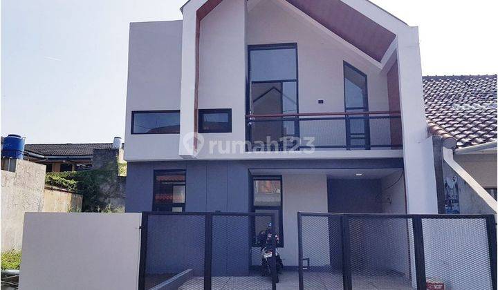 Rumah  Baru modern minimalis di jl cibaduyut  masuk komplek SHM 1