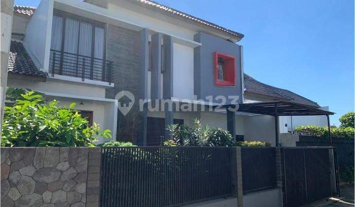  *jual Rumah 2 Lantai Luas Terawat Ciwaruga Kav Dprd*  1