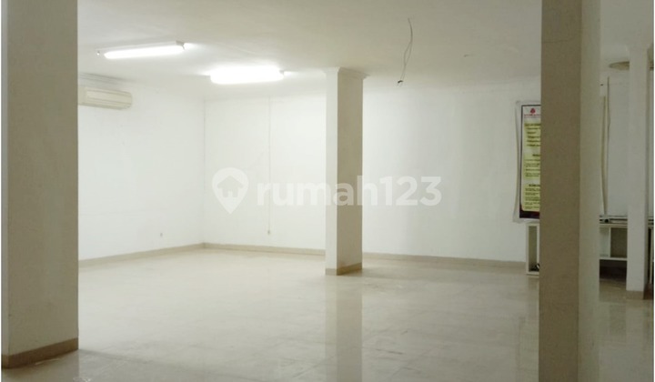Building for Sale in Pasir Kaliki, Bandung