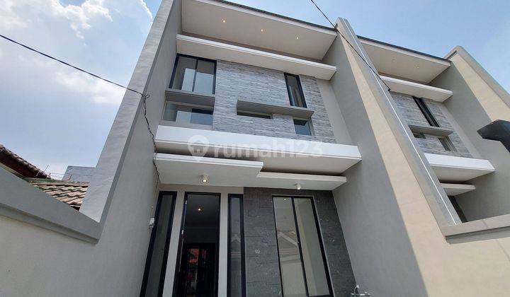 Dijual Rumah Baru Klampis Semolo Timur Surabaya 2