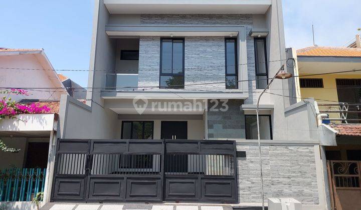 Dijual Rumah Baru Mulyosari Utara Surabaya 1