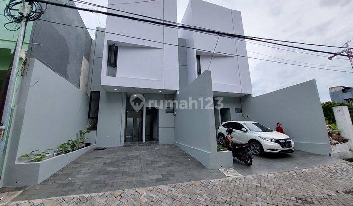 Dijual Rumah Baru Kalikepiting Surabaya Timur 1