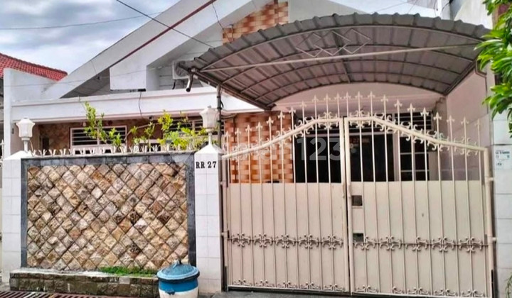 Dijual Rumah Darmo Harapan Indah Surabaya