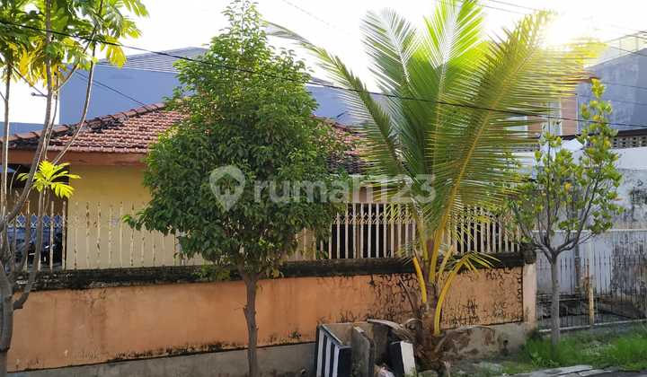 For Sale Old House Mulyosari Utara Surabaya