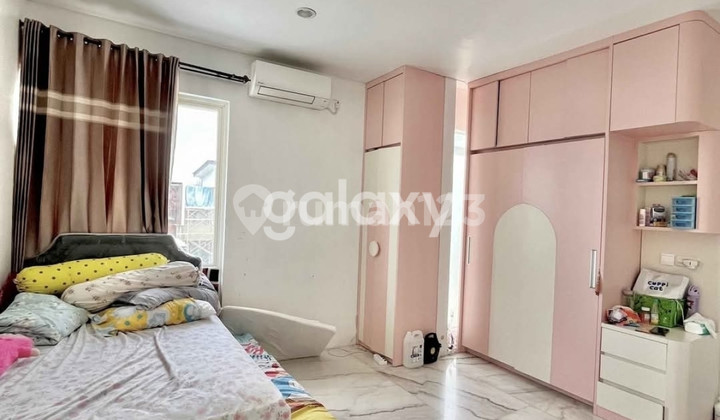 Dijual Rumah Citraland The Greenlake Surabaya Barat 2