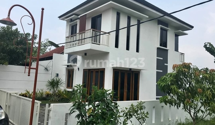 Dijual Rumah Driyorejo Kotabaru Gresik Konsep Villa Dijual Rumah Driyorejo Kotabaru Gresik Konsep Villa