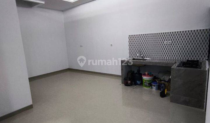 Di Jual Rumah 2 Lantai Siap Huni Di Jl. Al Baidho Ii Jakarta Timur  2