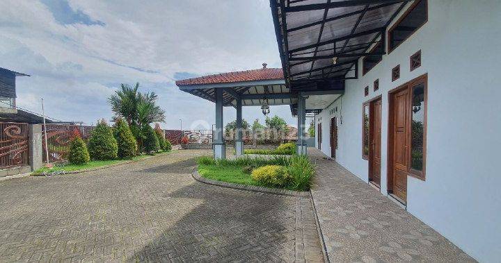 Rumah Villa 2 Lt Super Luas + Balkon View Pegunungan Perkotaan  2