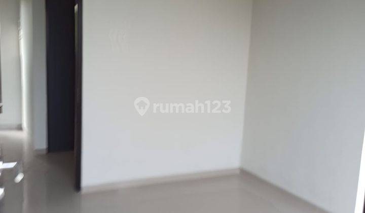 Rumah Mewah 2 Lt + Balkon View Pegunungan, Lingkungan Tenang Asri 2