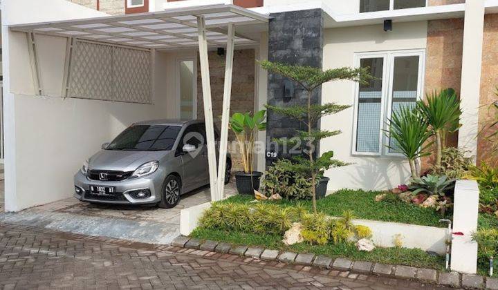 Villa Mewah Strategis di Tengah Kota Batu Malang, Aman Tenang 1