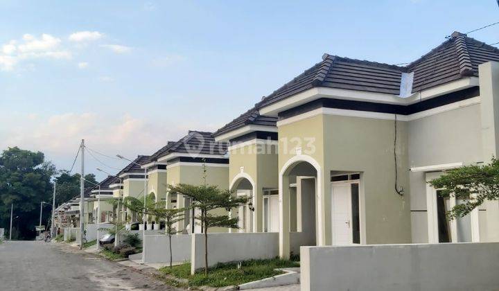 Rumah Villa Istimewa Super Strategis Dekat Dengan Jatim Park 3 2