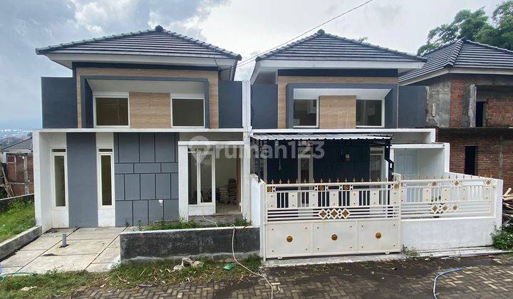 Hunian Villa Modern Strategis Depan Wisata Baloga Jatimpark 4 1