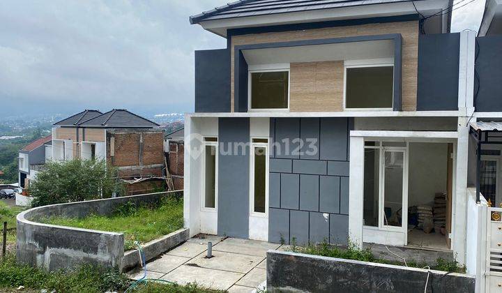 Villa Elegan Murah di Sebelah Baloga Jatim Park 4 1