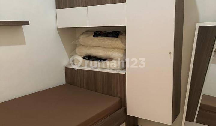 For quick sale! Exclusive 2-story active boarding house, always fully occupied, fully furnished.