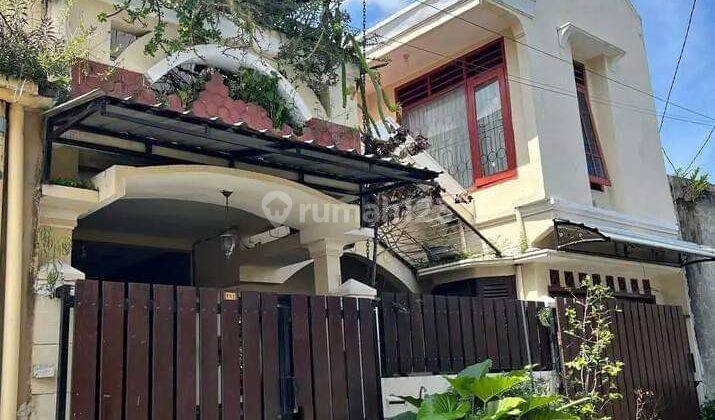 Jual Cepat Rumah Mewah Lokasi Strategis Tengah Kota 1