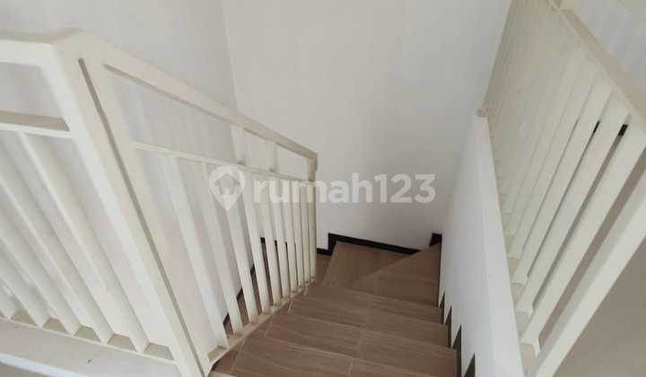 Rumah Strategis Pertengahan Kota Batu dan Malang lokasi tenah dan sejuk