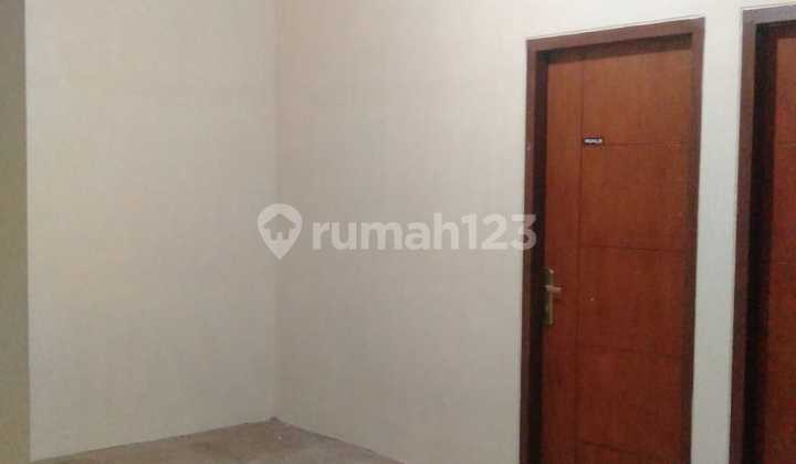 DIJUAL RUGI, rumah Kost luas 2 lantai 7 kamar belakang kampus UIN Malang DIJUAL RUGI, rumah Kost luas 2 lantai 7 kamar belakang kampus UIN Malang