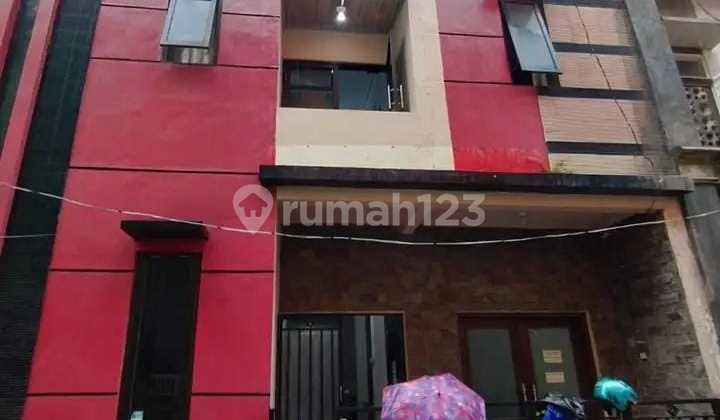 For Sale Active Women's Boarding House 2 Floors Behind UMM Campus 3 Malang
