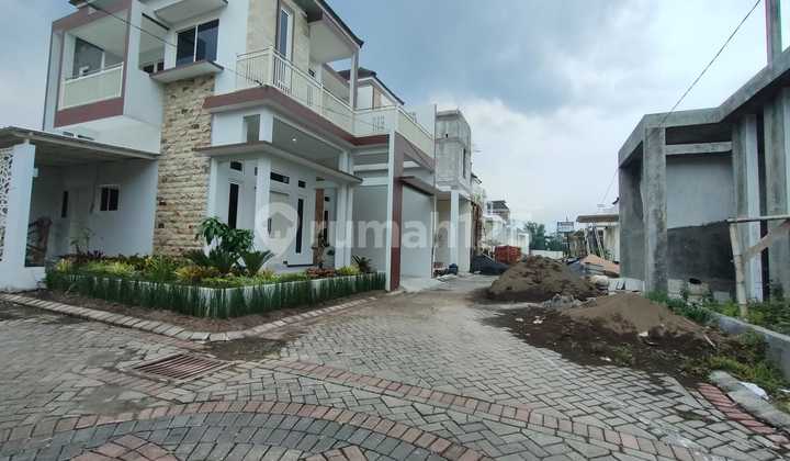 Hunian Vila Strategis Pertengahan Kota Batu dan Malang dekat dengan kampus UMM 3 Hunian Vila Strategis Pertengahan Kota Batu dan Malang dekat dengan kampus UMM 3