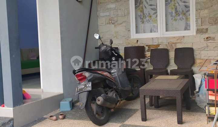 QUICK SALE! House in a conducive, serene & secure elite residential area. QUICK SALE! House in a conducive, serene & secure elite residential area.