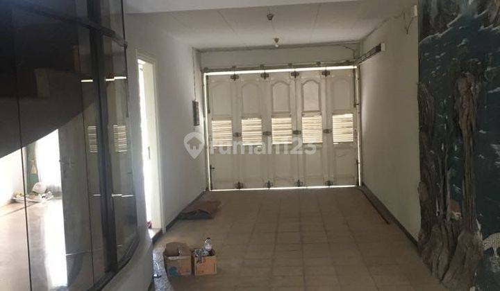 DIJUAL RUMAH TERAWAT DHARMAHUDADA INDAH BARAT 2 LT SEMI FURNISH  2