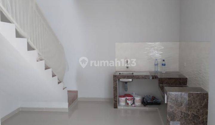 BARU GRESS SIAP HUNI RUMAH HOOK SUTOREJO 2 LANTAI 2