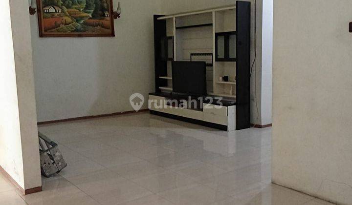 RUMAH SEMI FURNISH SIAP HUNI PLOSO TIMUR DIJUAL 1