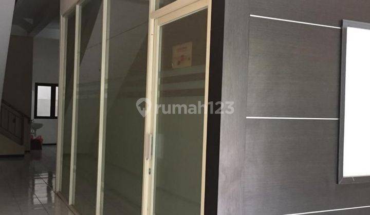 DISEWAKAN RUKO ARAYA 2 TERAWAT BAGUS ADA RUANG KANTOR 2