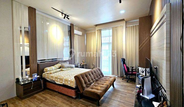 Siap Huni Pakuwon Indah Kamar Banyak Semi Furnish  1