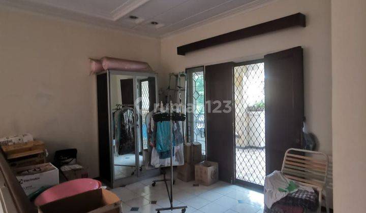 Jual Rumah Semi Furnish Dekat Tengah Kota Nginden 1