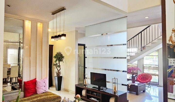 Jarang Ada Rumah Semi Furnish Central Park Ahmad Yani  1