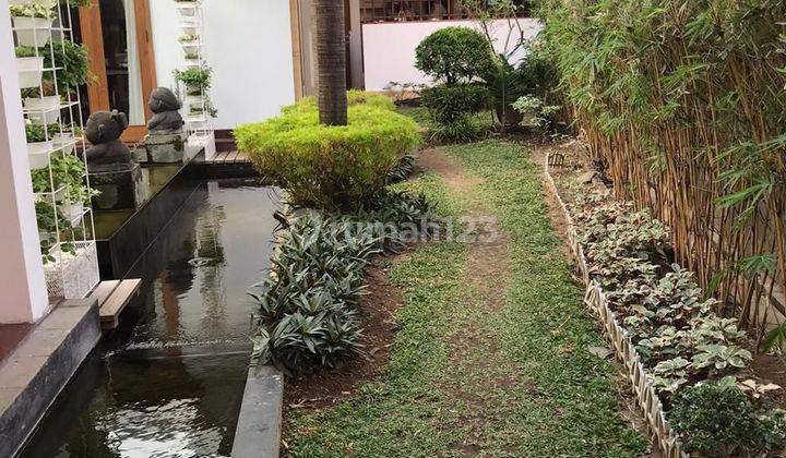 Dijual Rumah Mewah Murah Tengah Kota Solo Banjarsari  1