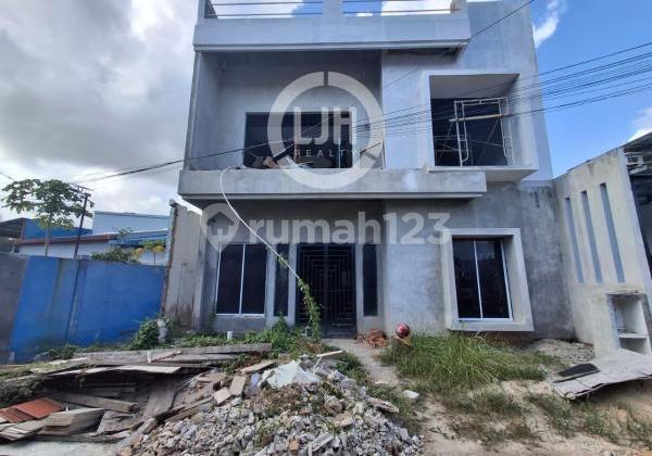 For Sale Hook House in Garden Point Baloi Near BCS Mall