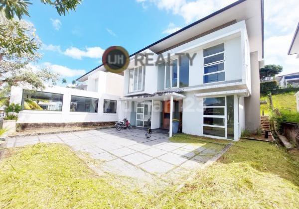 House in Grand Summit Sekupang Near Southlink Golf Court 2