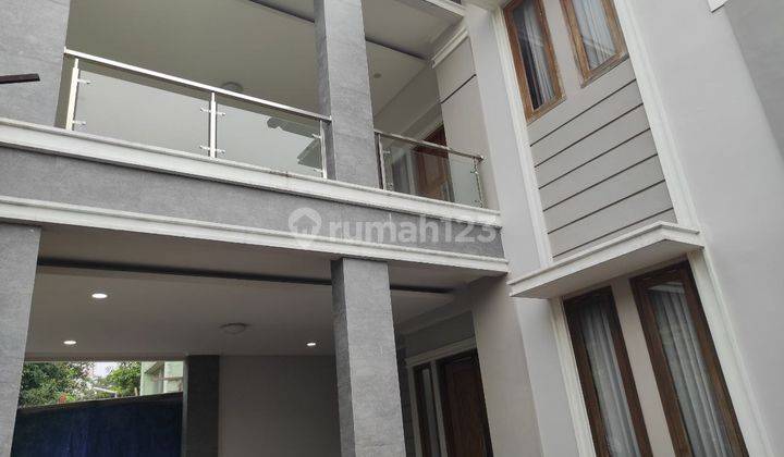 Rumah Siap Huni di Perumahan Grand Cibubur Tanah 238 Bata Merah L 2