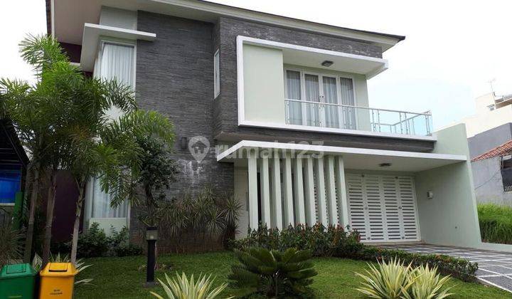 Dijual Cepat Rumah Minimalis Modern 2 Lantai View Gunung di Sentul City 1