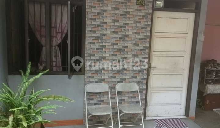 Dijual Cepat Rumah Siap Huni, Dkt Stasiun Ka Cilebut, Dkt Bcc dan Toll Rumah SHM di Tanah Sareal Bagus Dijual Cepat Rumah Siap Huni, Dkt Stasiun Ka Cilebut, Dkt Bcc dan Toll Rumah SHM di Tanah Sareal Bagus