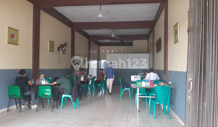 Shop House for Sale on Jl Parit Indah Tangkerang 2