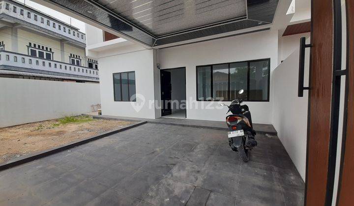 Rumah Baru Disewakan Area Jalan Tuanku Tambusai 2