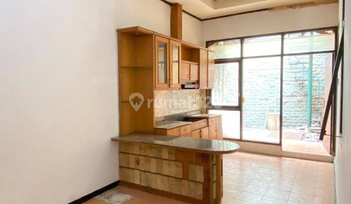 Rumah Semi Furnished Di Buah Batu Bandung 2