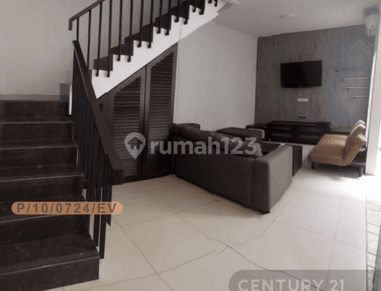 Rumah Full Furnishd Di Setrasari Bandung 1