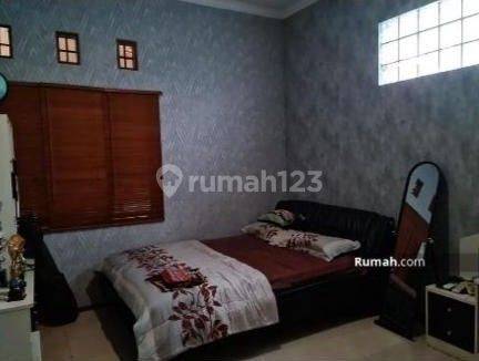 Dijual Rumah Luas  Strategis Di Tengah Kota Cimahi 2