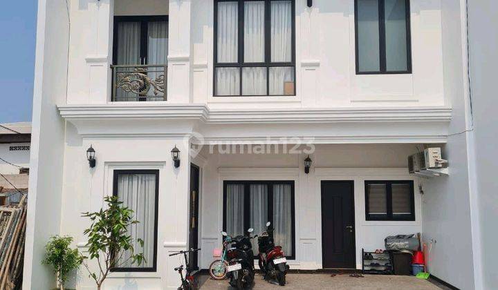 Rumah Mewah 2 Lantai Lokasi Strategis Bebas Banjir Dekat Dengan Tol Dan Pusatniaga SHM di Pura Aditya Jaya, Jl. Jendral Ahmad Yani, Rawamangun, Pulogadung, Kota Jakarta Timur, DKI Jakarta, Indonesia, 13220, Kebon Jeruk 1