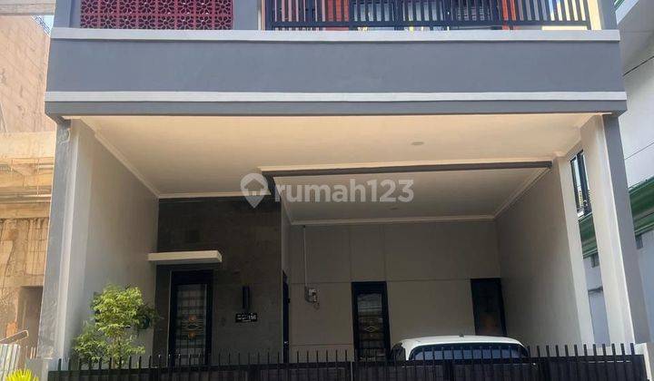 Rumah Mewah 2lantai Bebas Custom Layout Di Komplek Pondok Kelapa 1