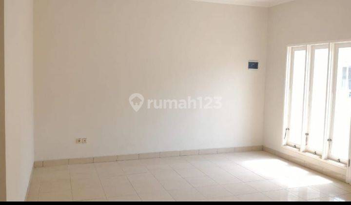 Dijual Cepat Rumah Baru di Taman Royal 1 Siap Huni 2