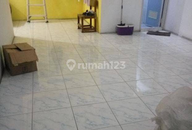 Rumah di Villa Taman Bandara 2 Lantai SHM 2