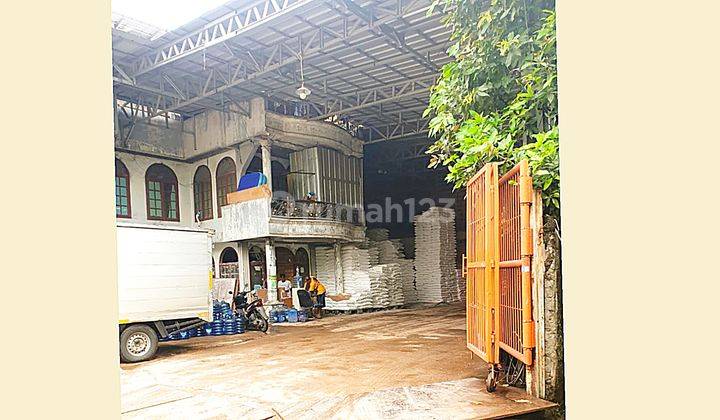 Gudang Dengan Luas 947m² Di Jln Inspeksi Kalimalang Jaktim 2