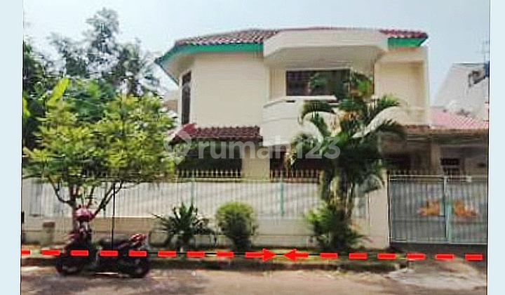 Rumah Hunian Di Perumahan Taman Kebon Jeruk Jakbar